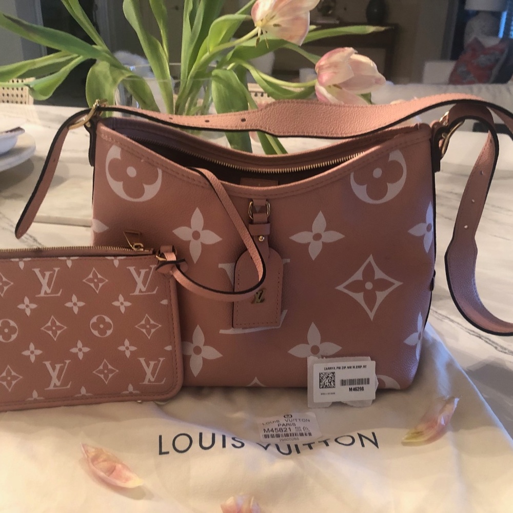 Louis Vuitton CarryAll PM in Chammallow